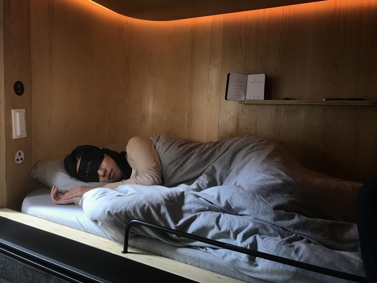 Sleeep Hkg Gough St Capsule hotel
